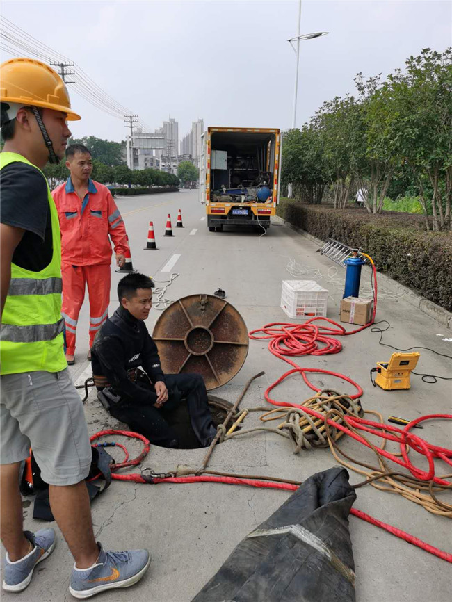略阳翻衬法管道修复技术主要工序